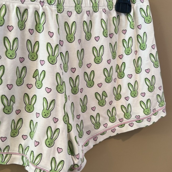 Roller Rabbit bunny pajamas - Picture 2 of 4